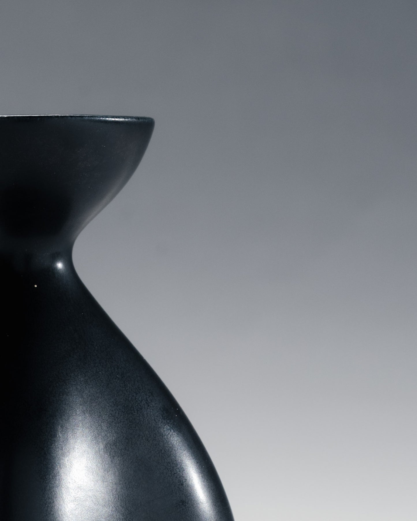 SMALL MANGANIA VASE, LILLEMOR MANNERHEIM, UPSALA-EKEBY, 1950s