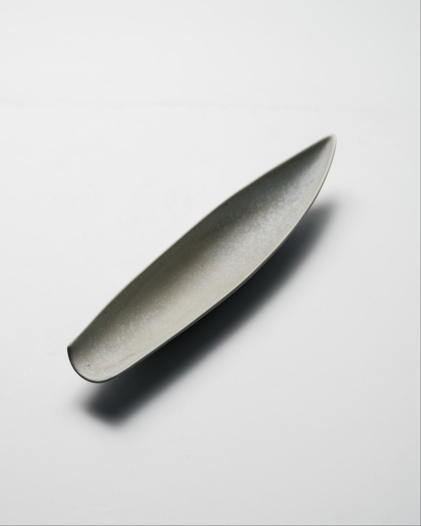 SHUTTLE BOWL IN STONEWARE, GUSTAVSBERG, 1950s