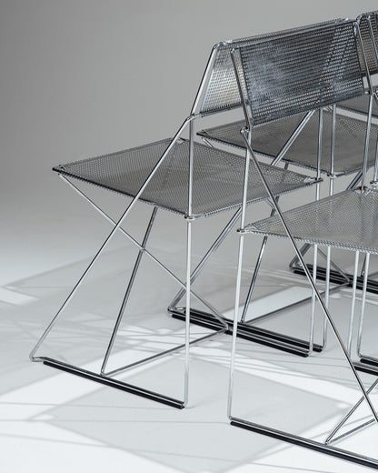 PAIRE DE CHAISES 'X-LINE', NIELS JØRGEN HAUGESEN, MAGIS, 1970s