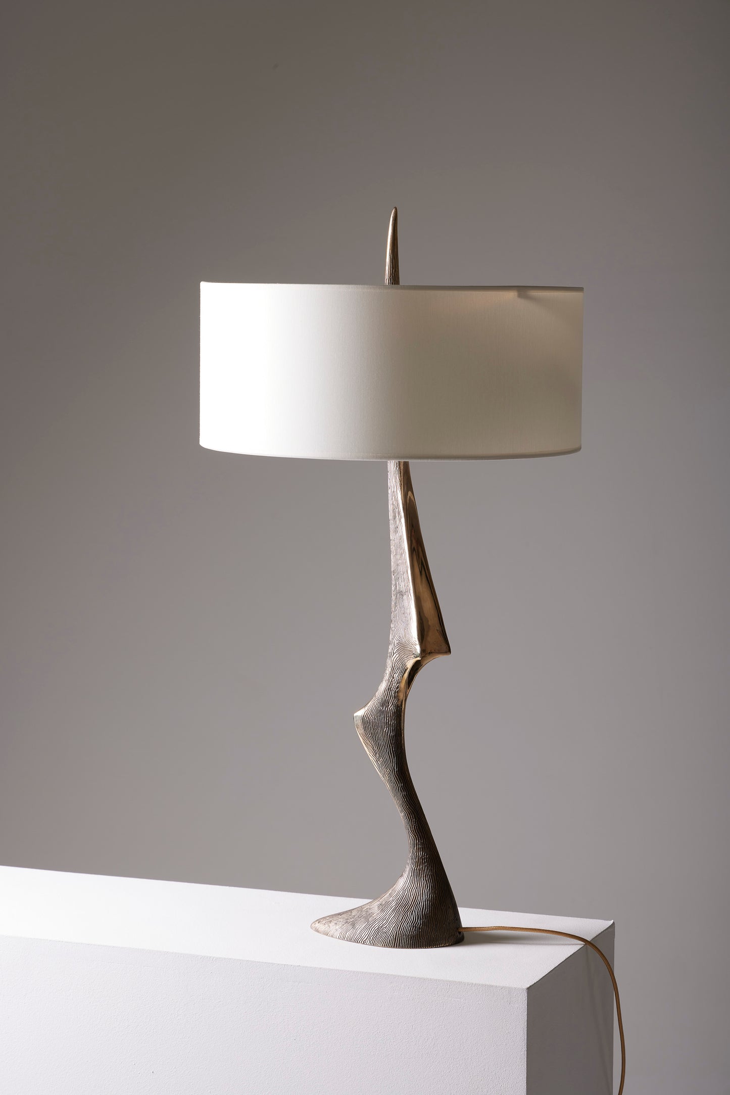 “WOODOAK” LAMP