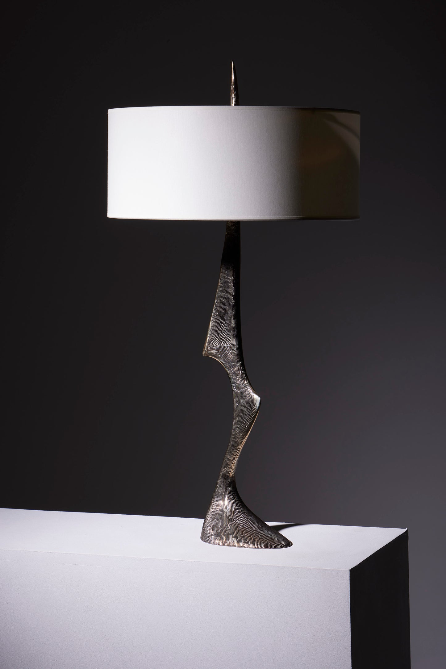 “WOODOAK” LAMP