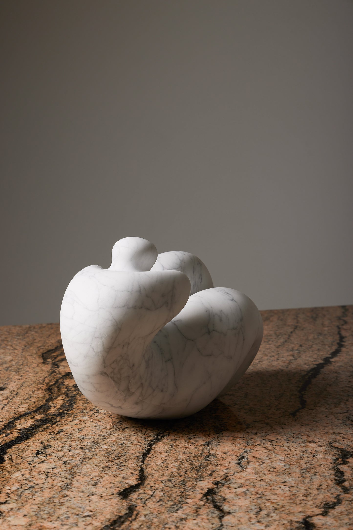 SCULPTURE EN MARBRE "MARBLE SCULPTURE"