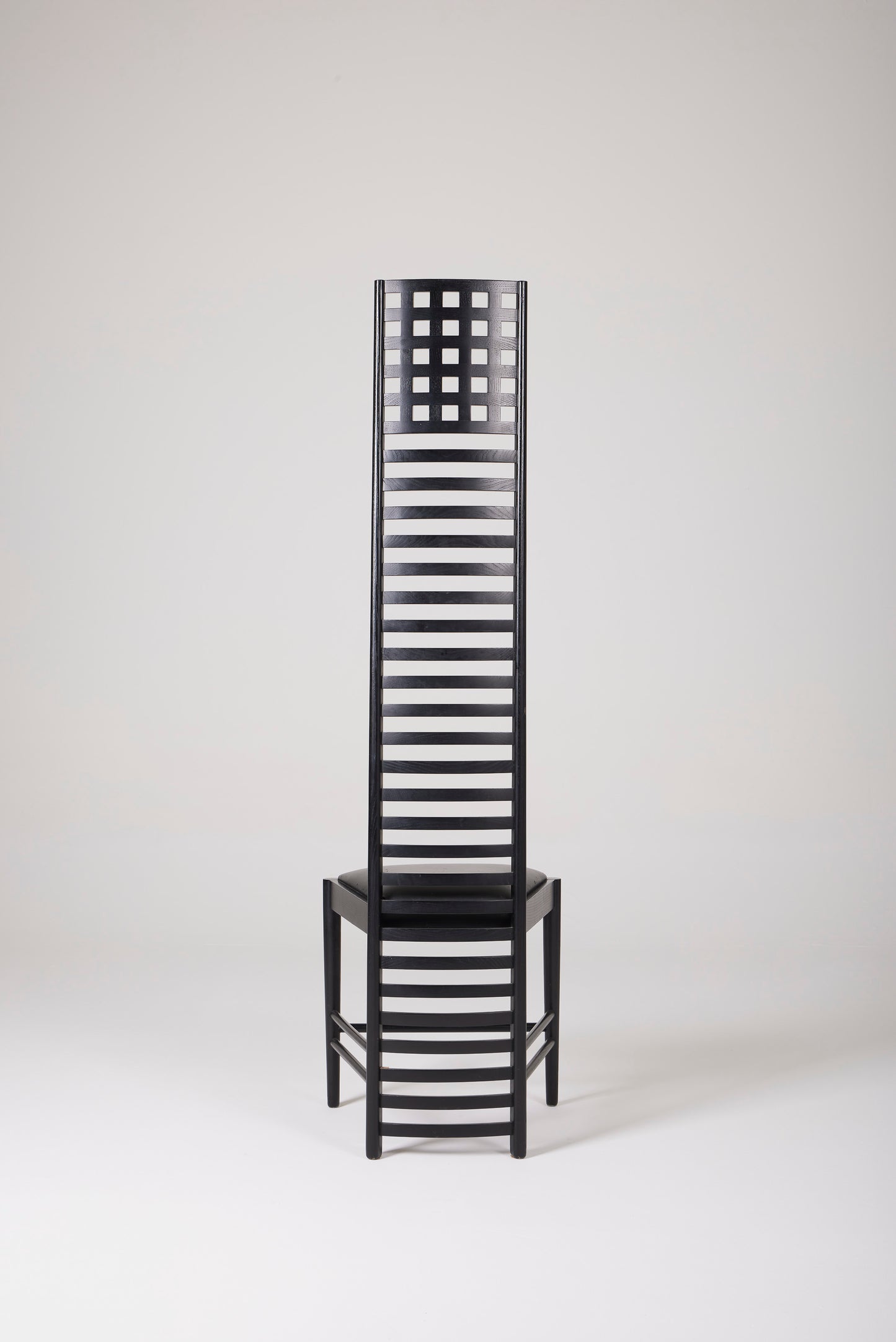 CHARLES RENNIE MACKINTOCH “HILL HOUSE” CHAIR, 1970s