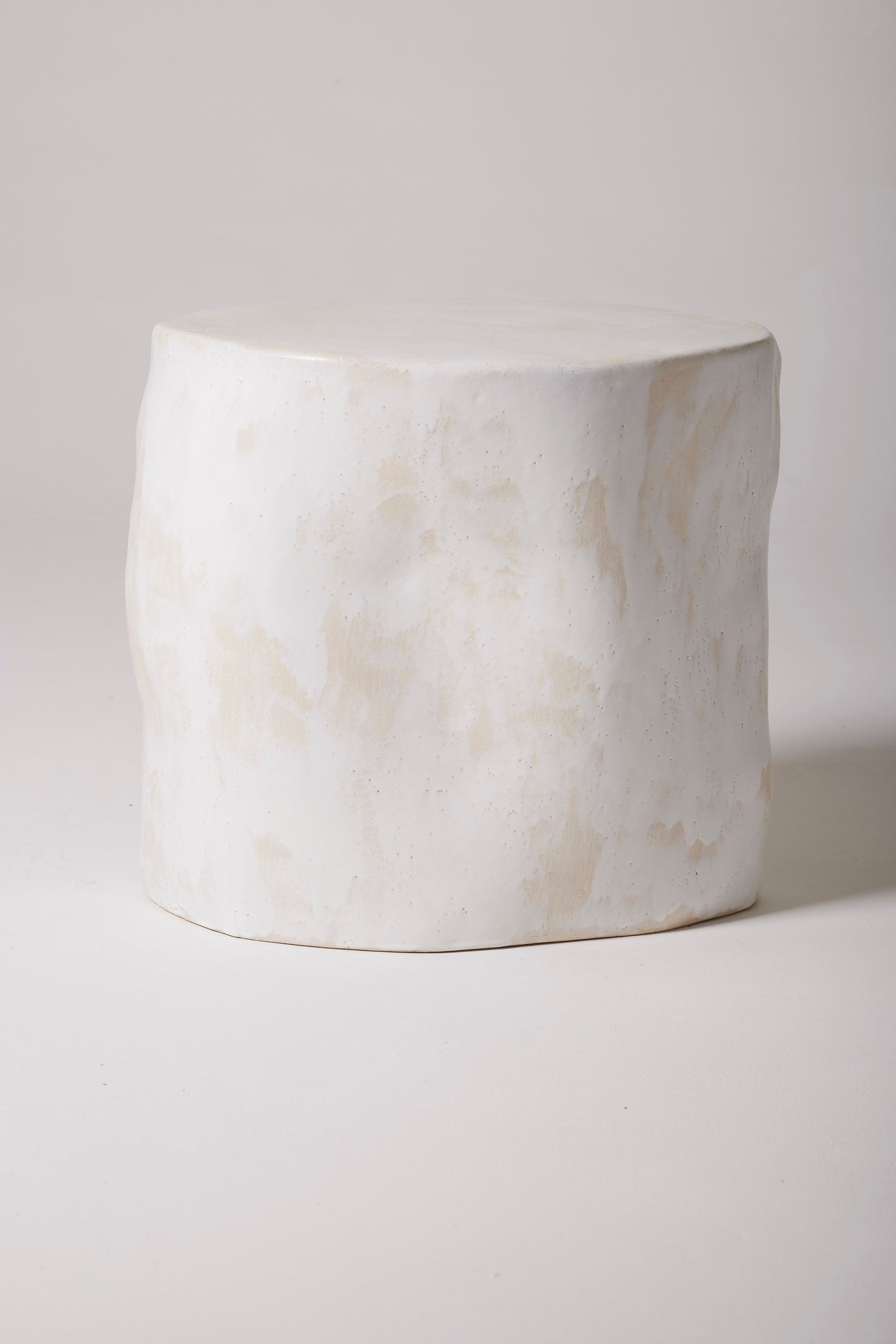 WHITE CERAMIC SIDE TABLE