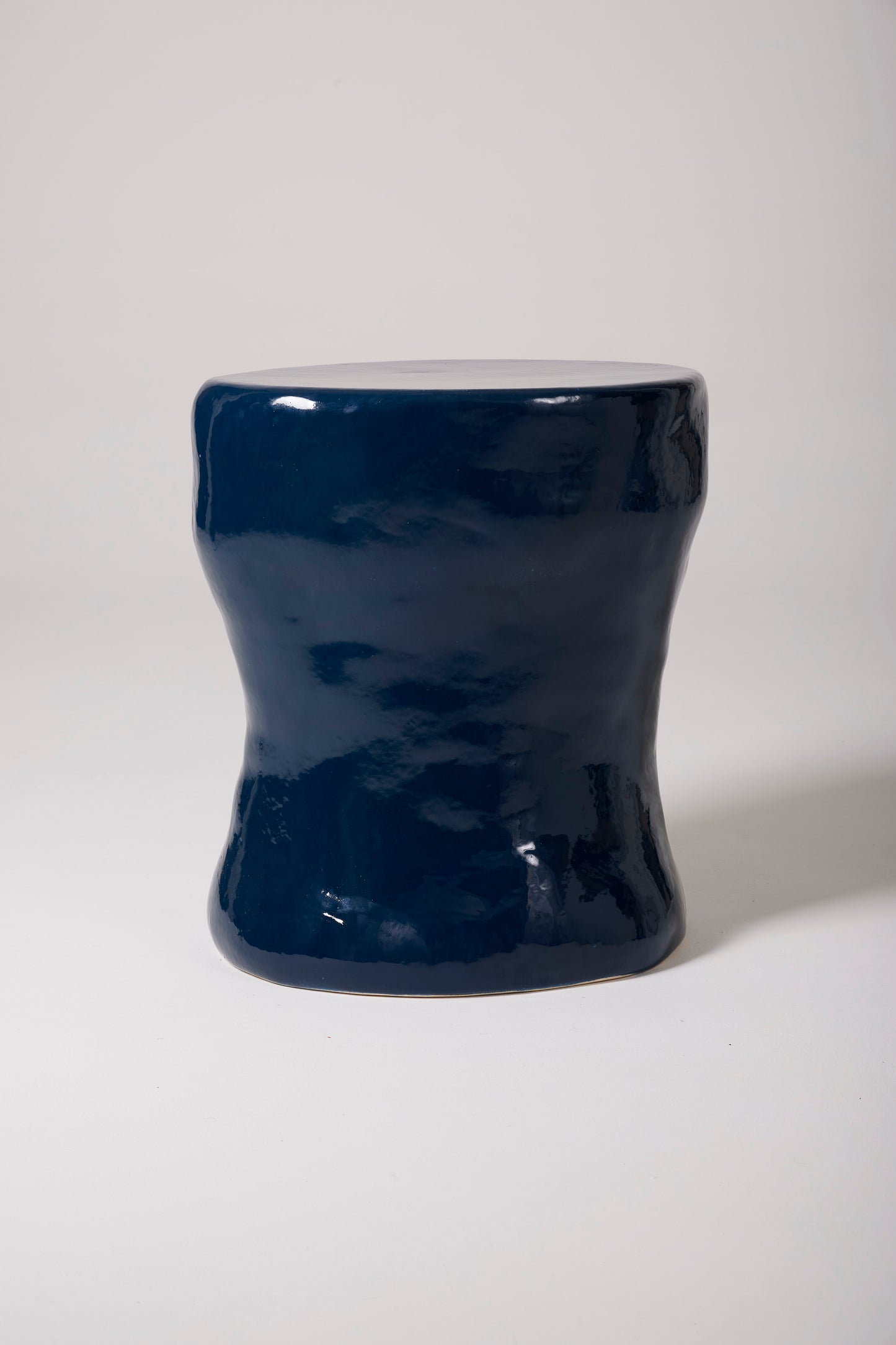 NAVY BLUE CERAMIC SIDE TABLE