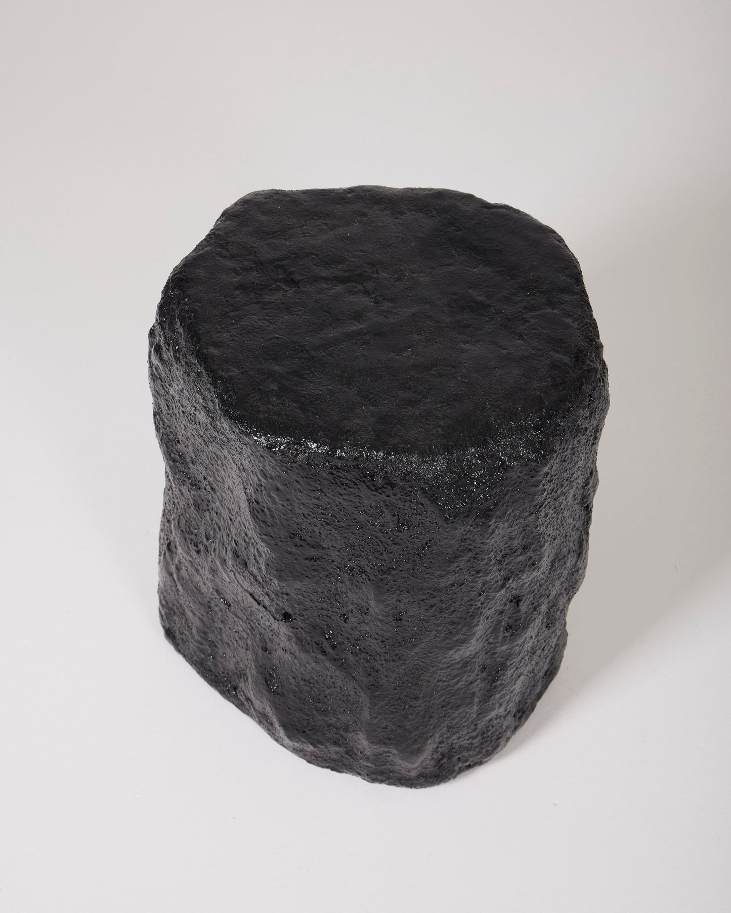 BLACK STOOL