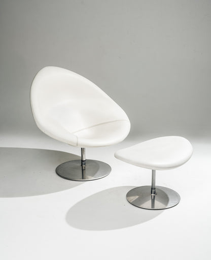 'GLOBE' ARMCHAIR AND OTTOMAN, PIERRE PAULIN, ARTIFORT, 1960s