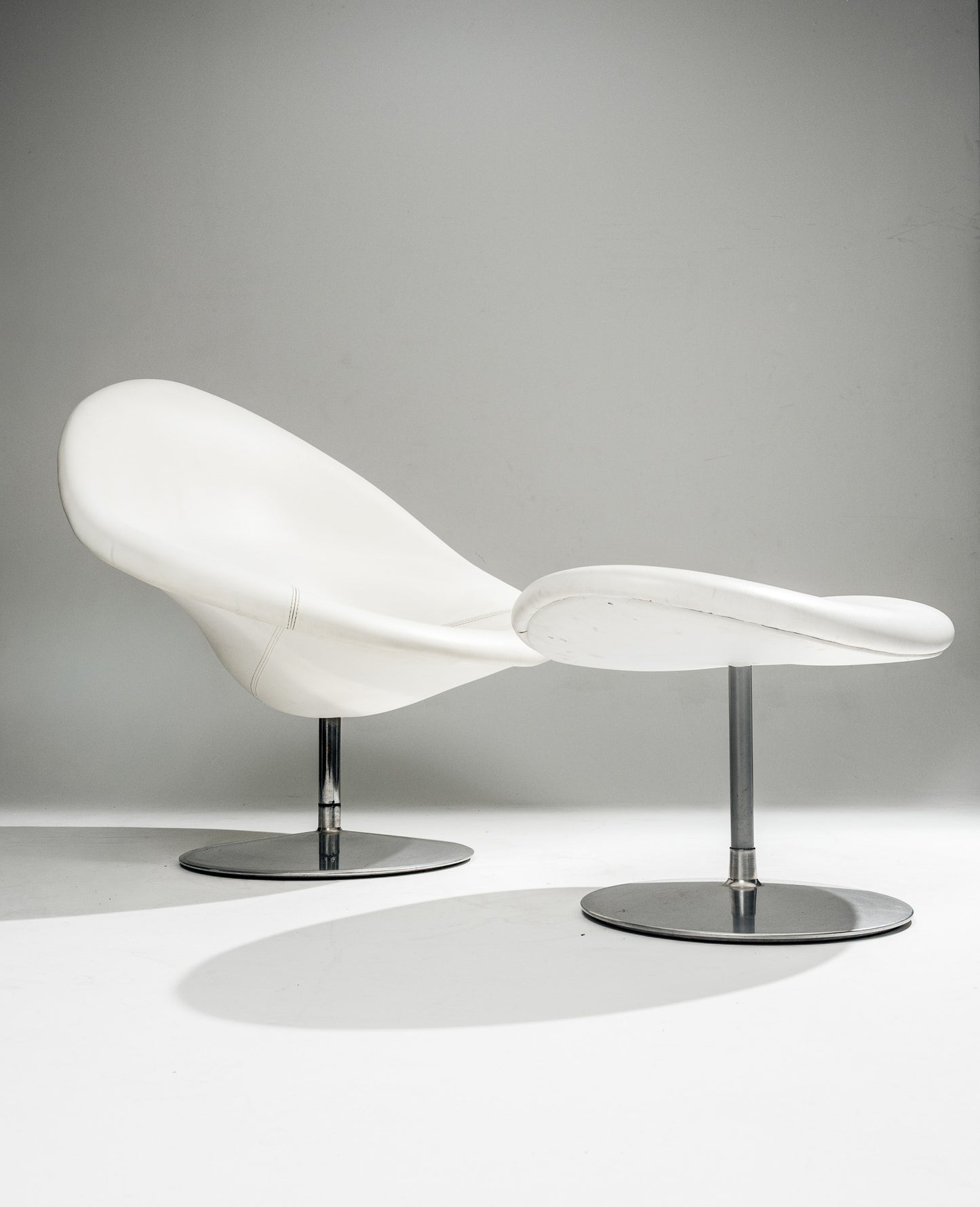 'GLOBE' ARMCHAIR AND OTTOMAN, PIERRE PAULIN, ARTIFORT, 1960s