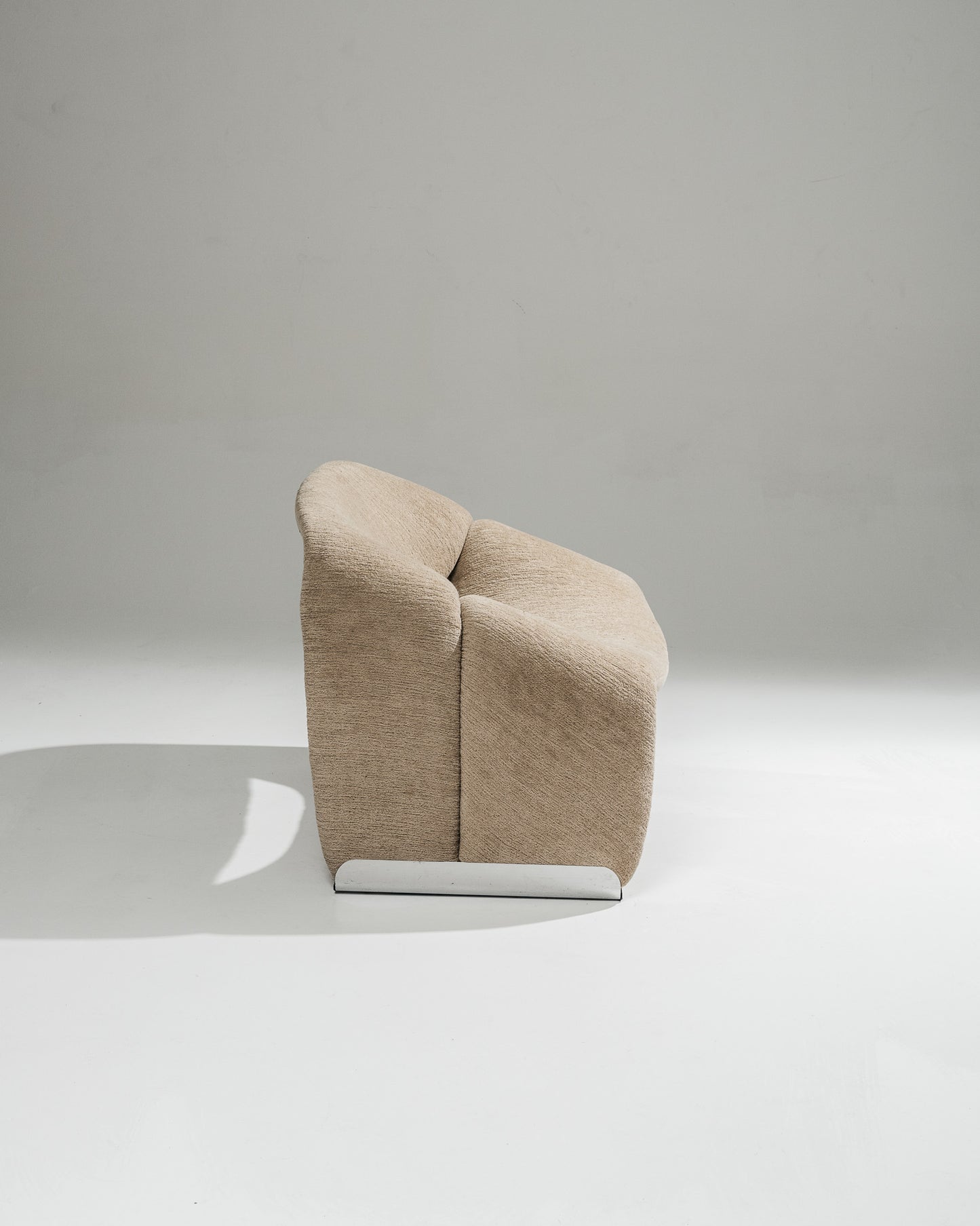 'GROOVY' ARMCHAIR, PIERRE PAULIN, 1960s