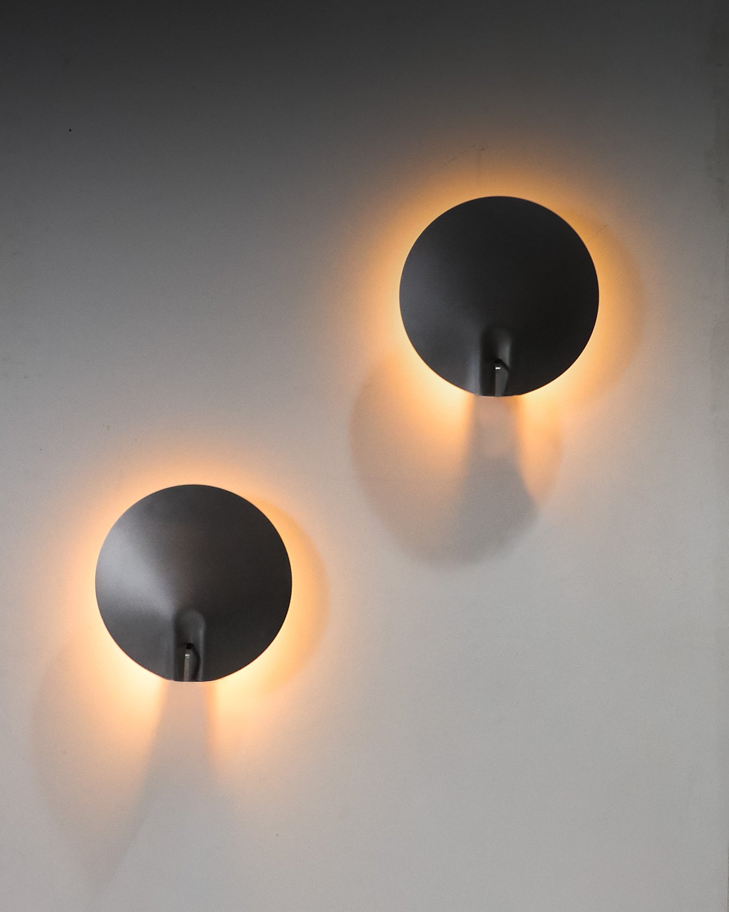'FLECT' WALL LIGHT