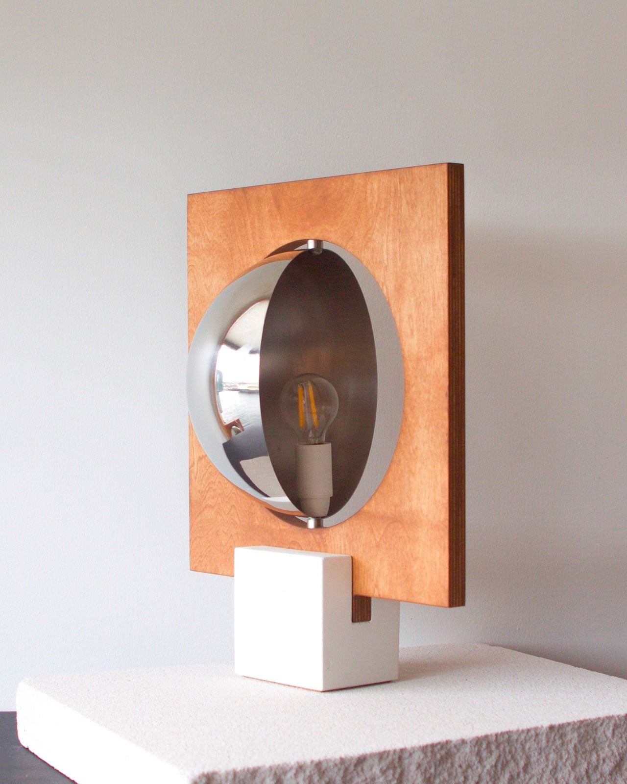 "GALILEO 2.0" TABLE LAMP