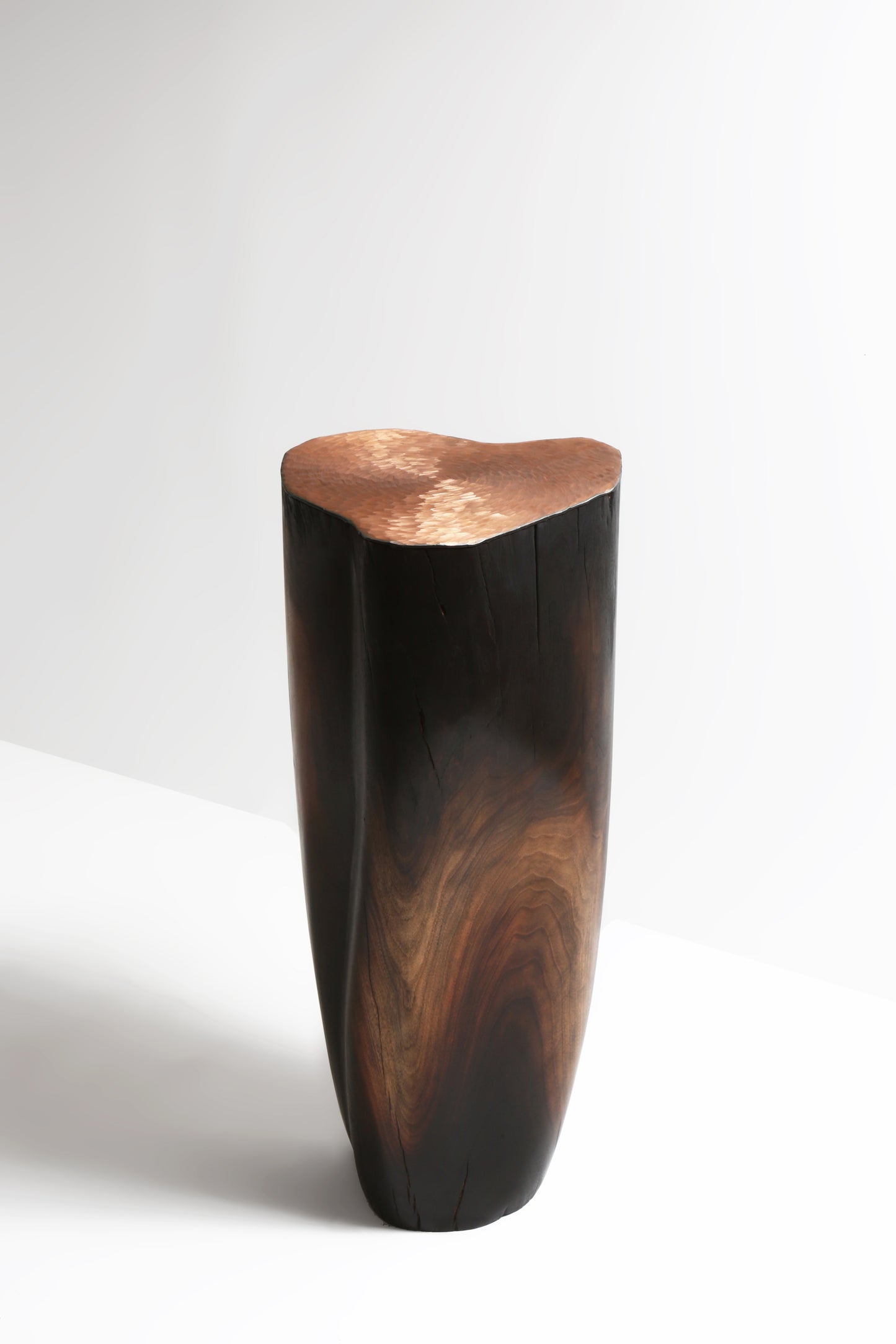 “DURAMEN” SIDE TABLE / SCULPTURE