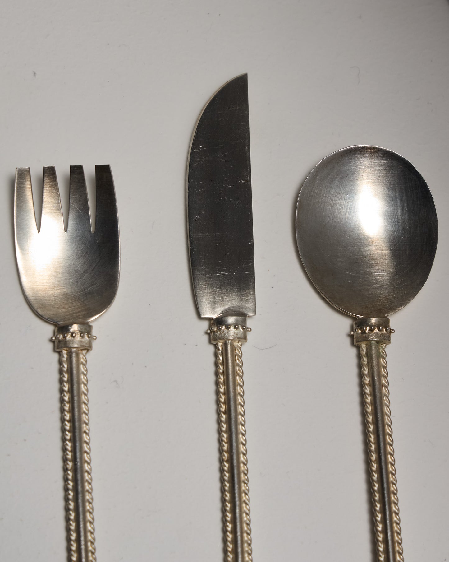 ENSEMBLE DE COUVERTS