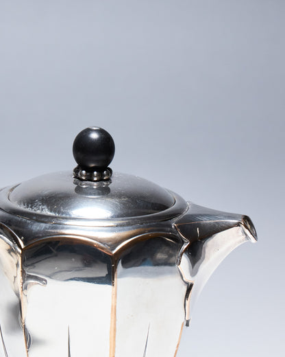 SERVICE À CAFÉ/THÉ ART DÉCO EN MÉTAL ARGENTÉ, 1930s