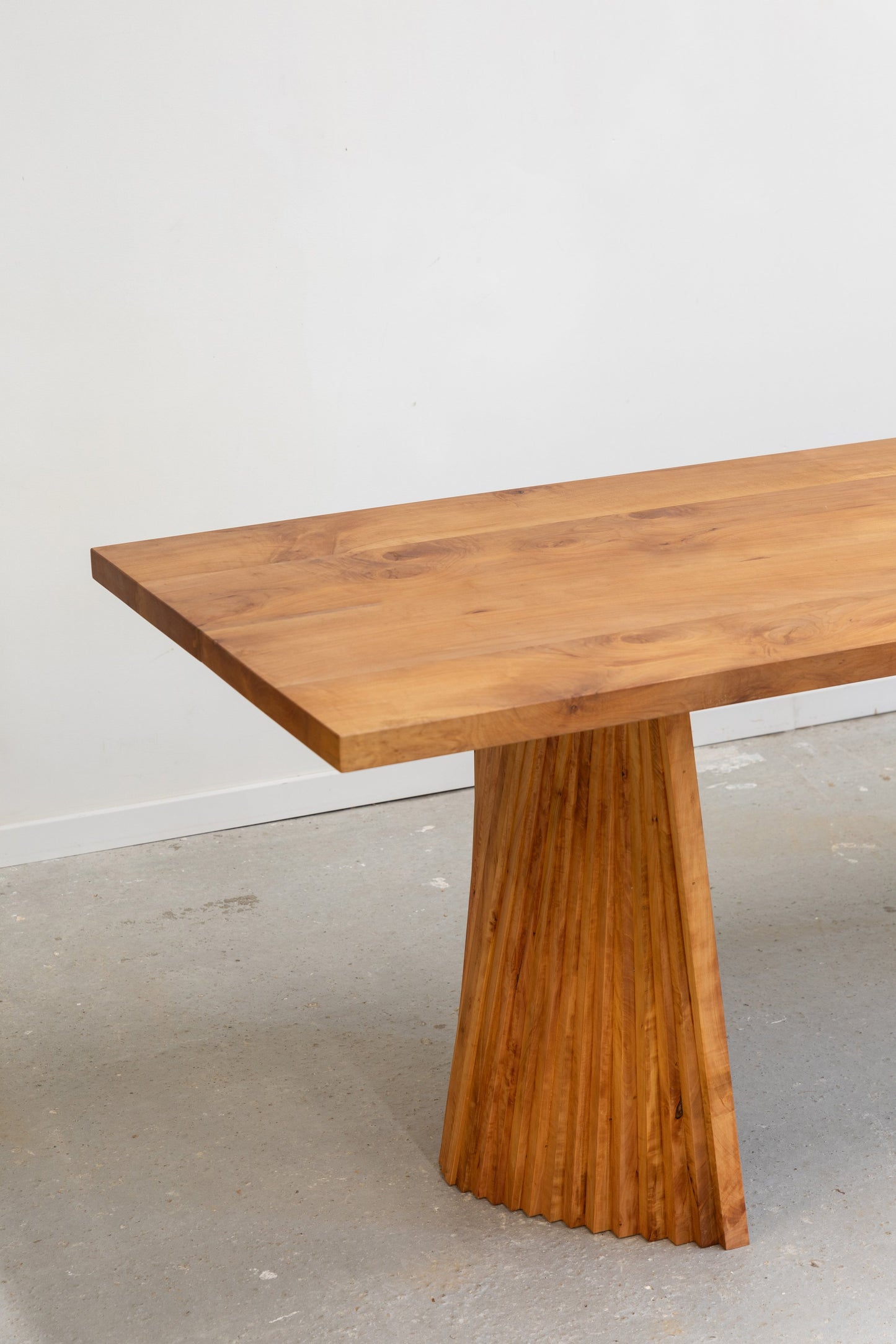 “CRINKLE CRANKLE” TABLE