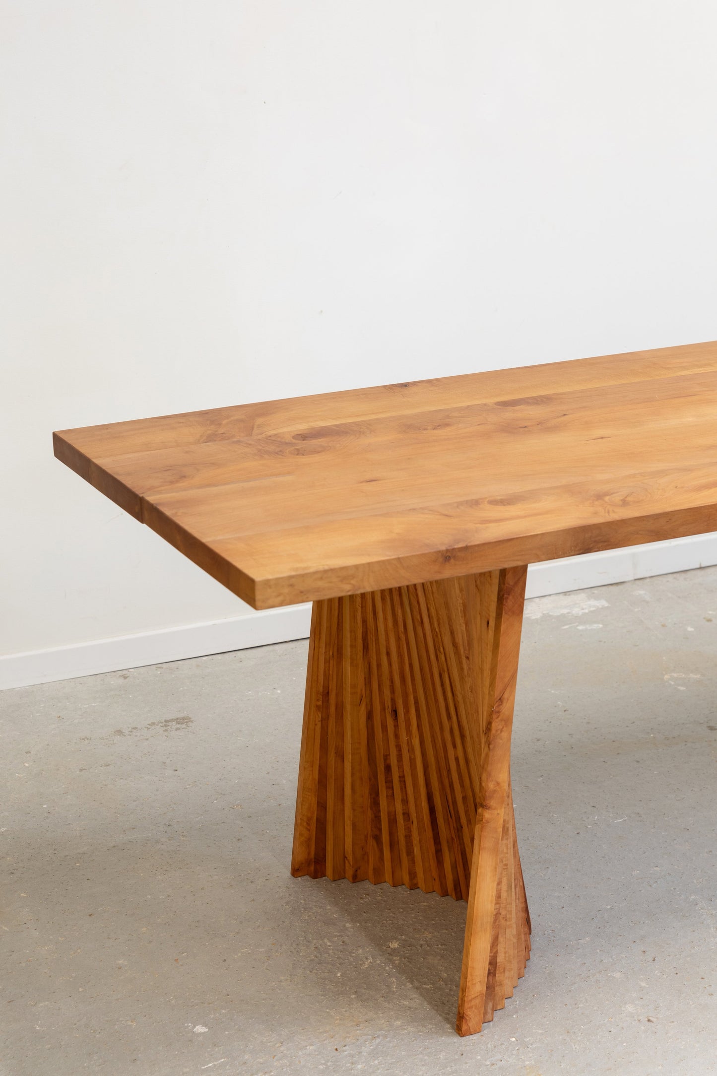 “CRINKLE CRANKLE” TABLE