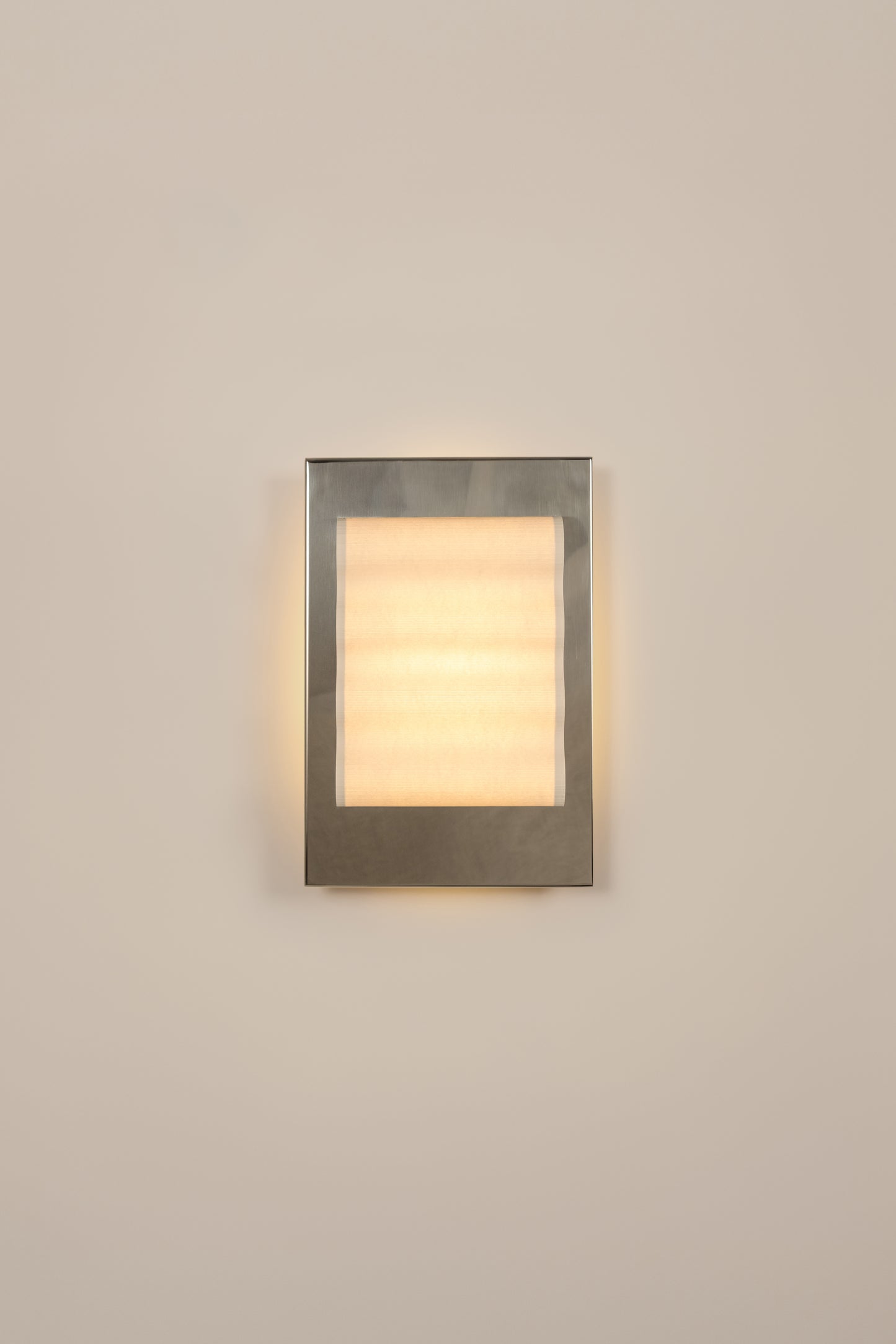 Raw Alu Frame wall sconce S