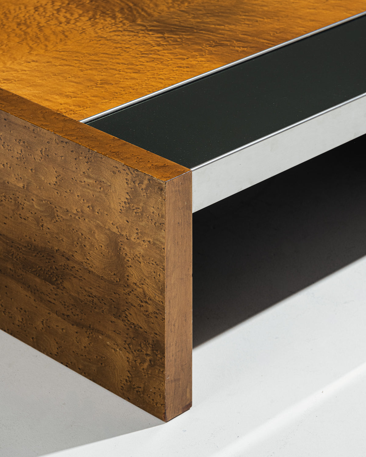 TABLE BASSE EN LOUPE ET MIROIR, 1970s