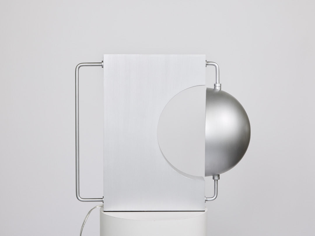 HALF TABLE LAMP