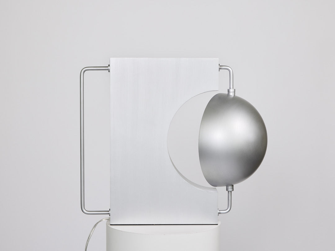 HALF TABLE LAMP