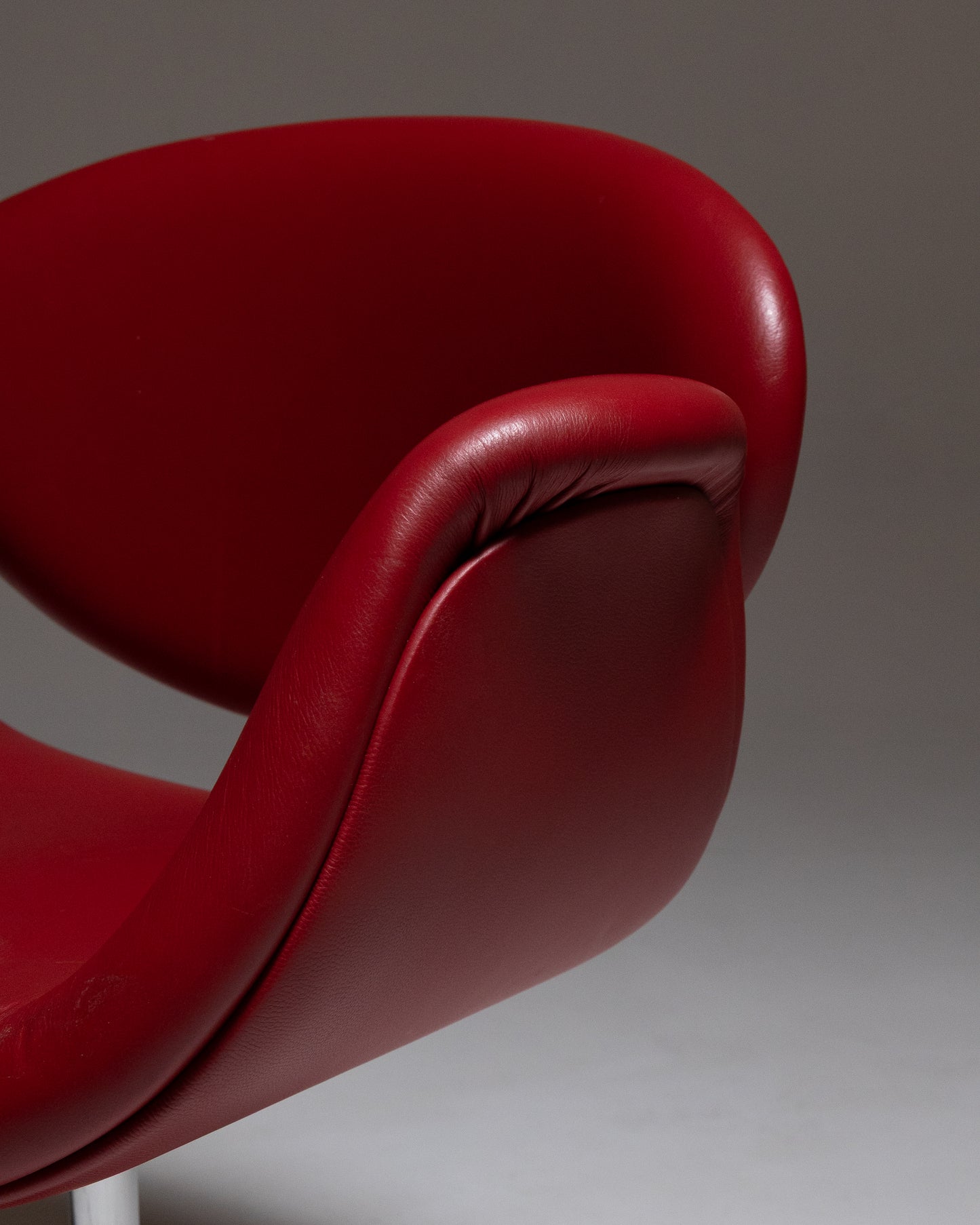 CHAISE TULIP EN CUIR ET MÉTAL, PIERRE PAULIN, 1960s