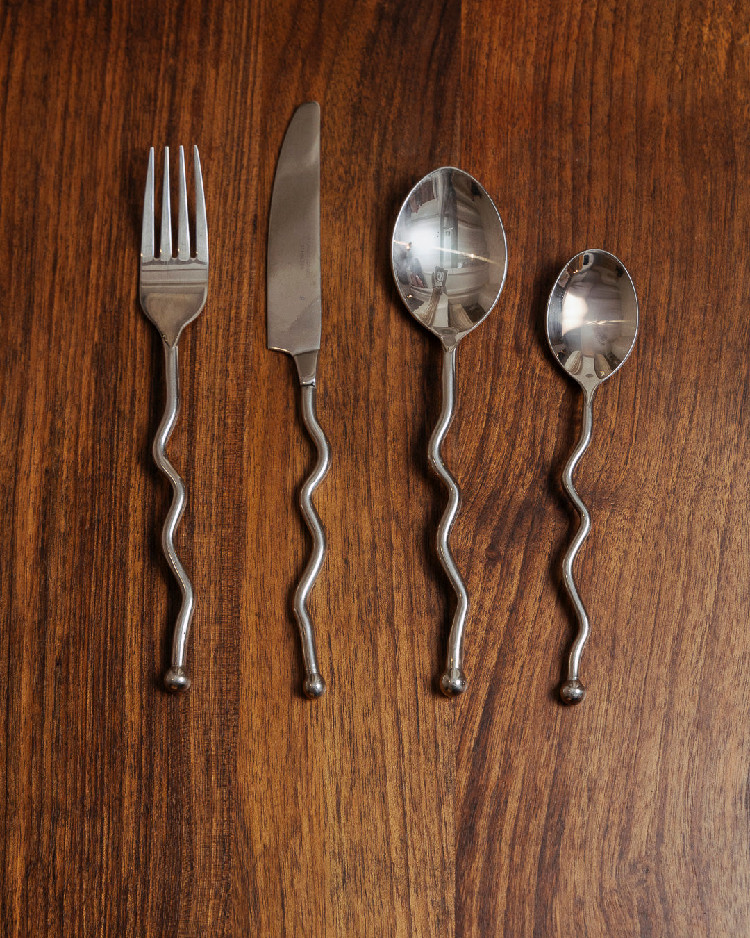 "ZIG-ZAG" STAINLESS STEEL CUTLERY SET