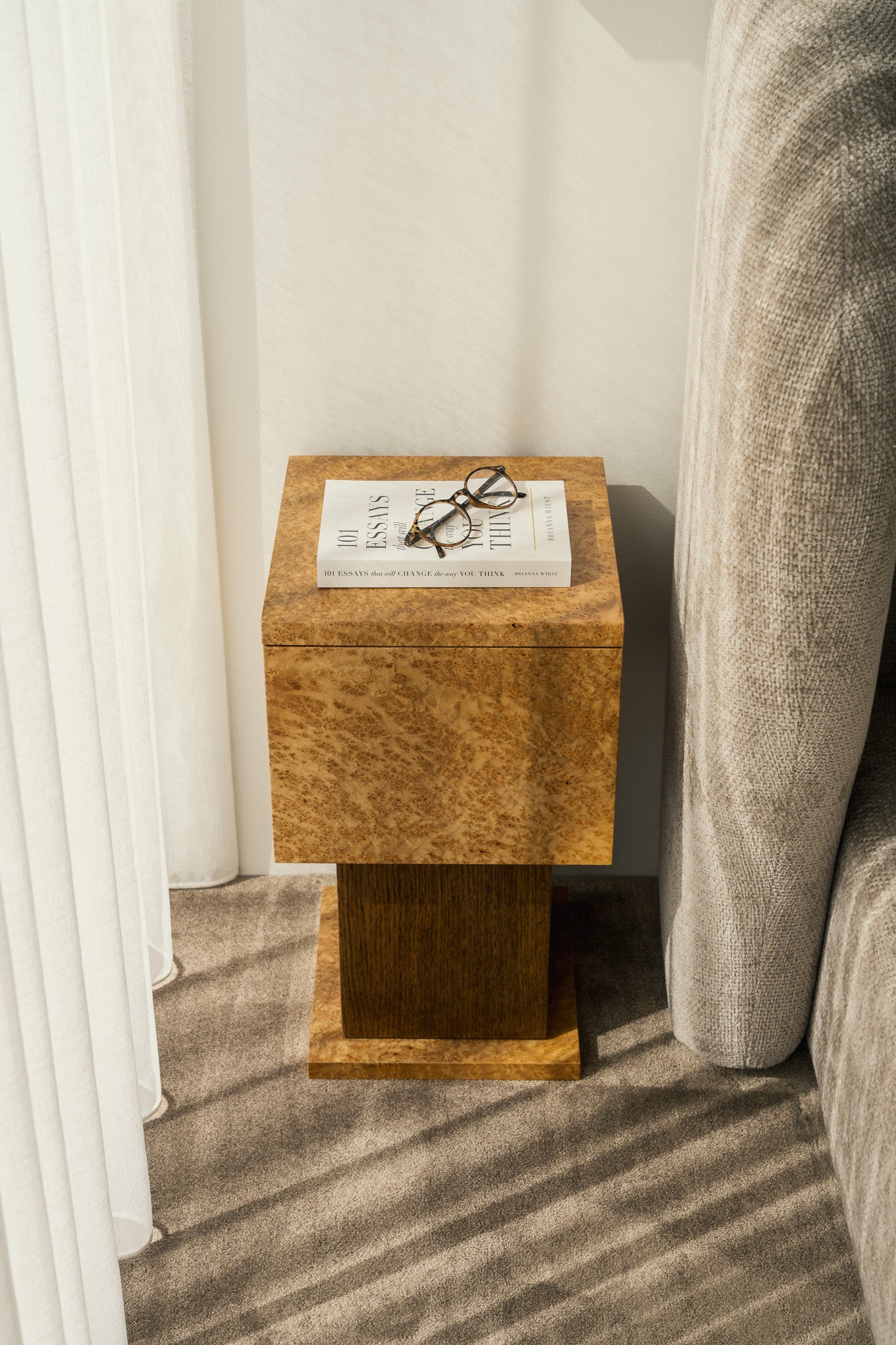 'BOHULT UNO' BEDSIDE TABLE