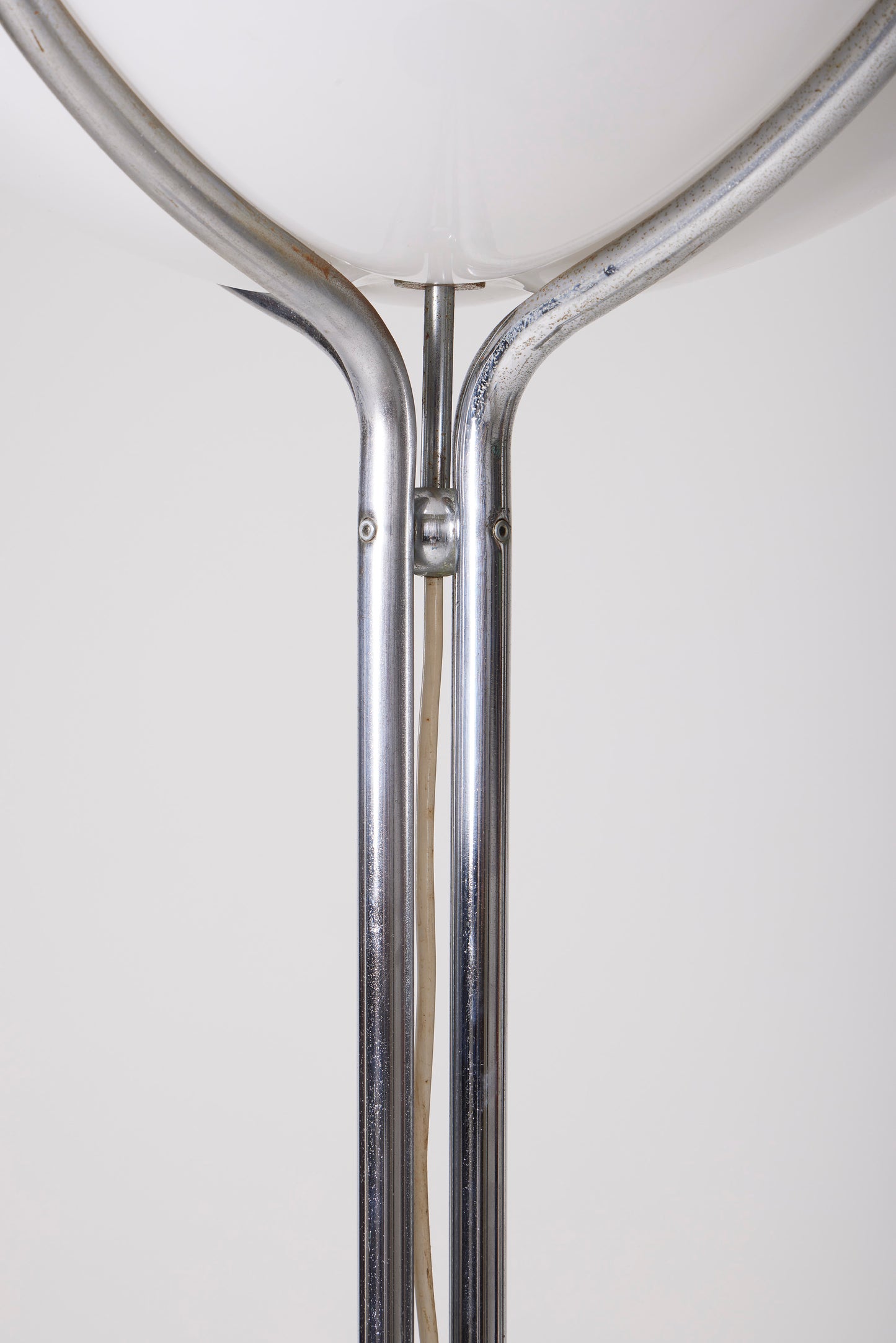 “QUADRIOFOGLIO” FLOOR LAMP GAE AULENTI, 1970s