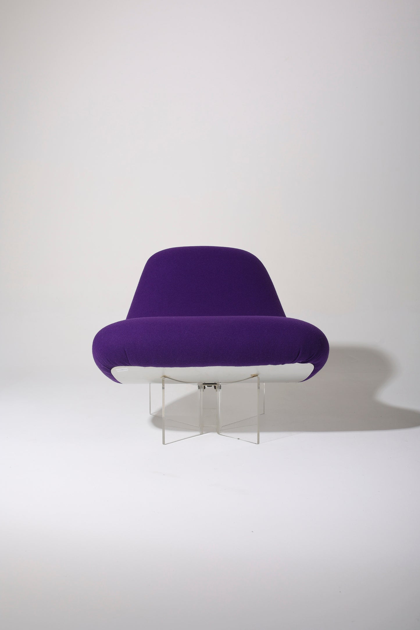 PURPLE LOUNGE CHAIR PIERRE VANDEL, 1970s