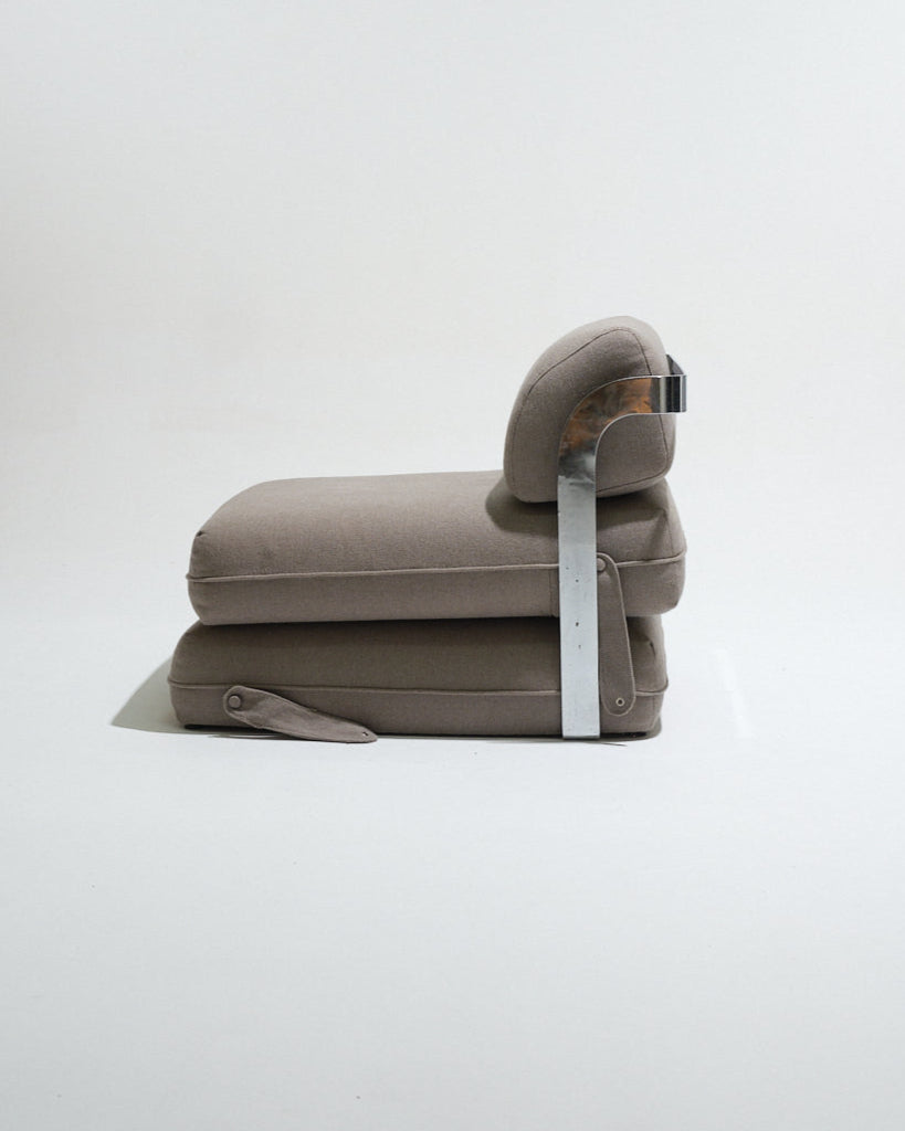 CHAUFFEUSE CONVERTIBLE STRUCTURE MÉTAL, 1970s