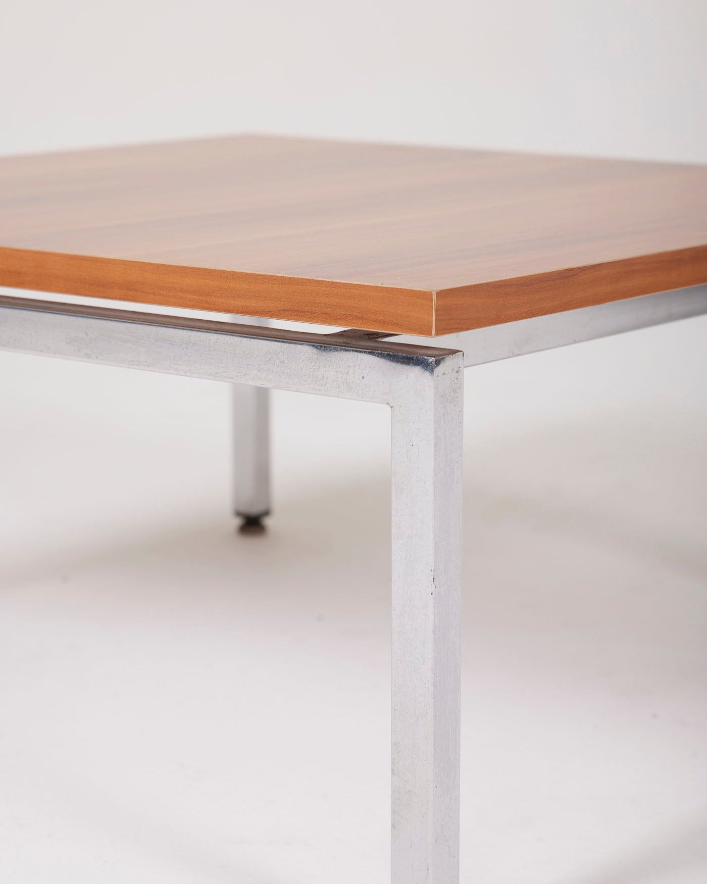 TABLE BASSE FLORENCE KNOLL – Galerie Paradis TABLE BASSE FLORENCE KNOLL – Galerie Paradis