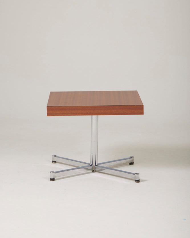 Table basse table du XXe siècle 1940-1960s Table basse table du XXe siècle 1940-1960s