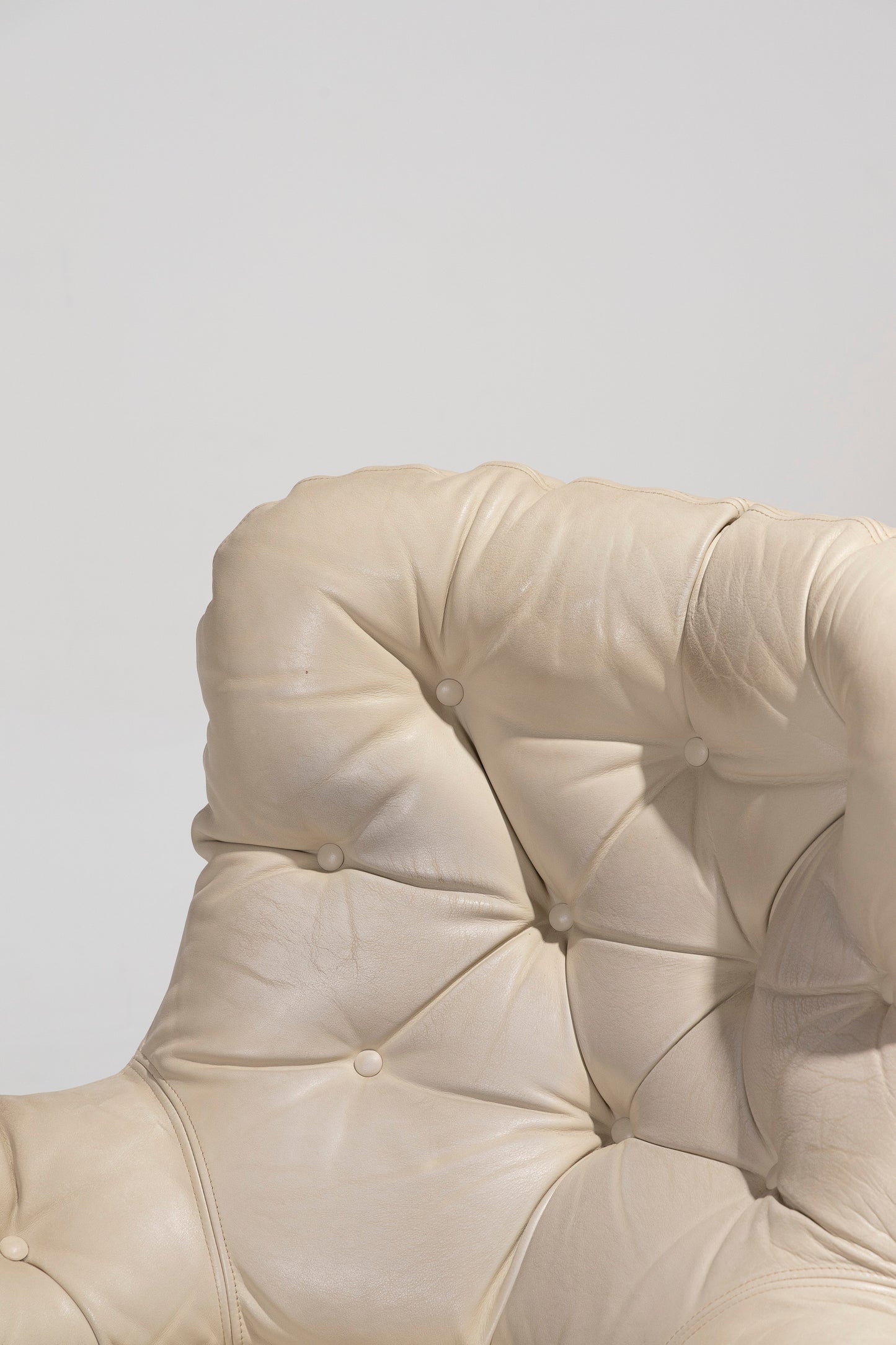 MICHEL CADESTIN "KARATE" LEATHER ARMCHAIR, 1970s