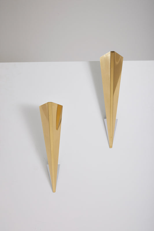 PAIR OF POSTMODERN BRASS WALL LIGHTS, 1980s