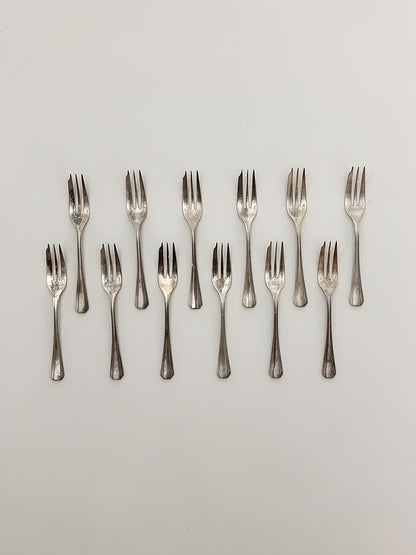 CHRISTOFLE OYSTER FORKS 12 PIECES