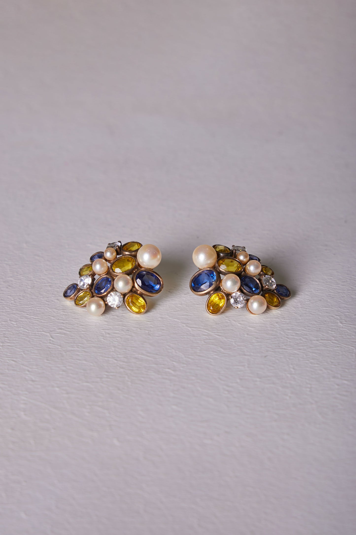 NATURAL STONE EARRING