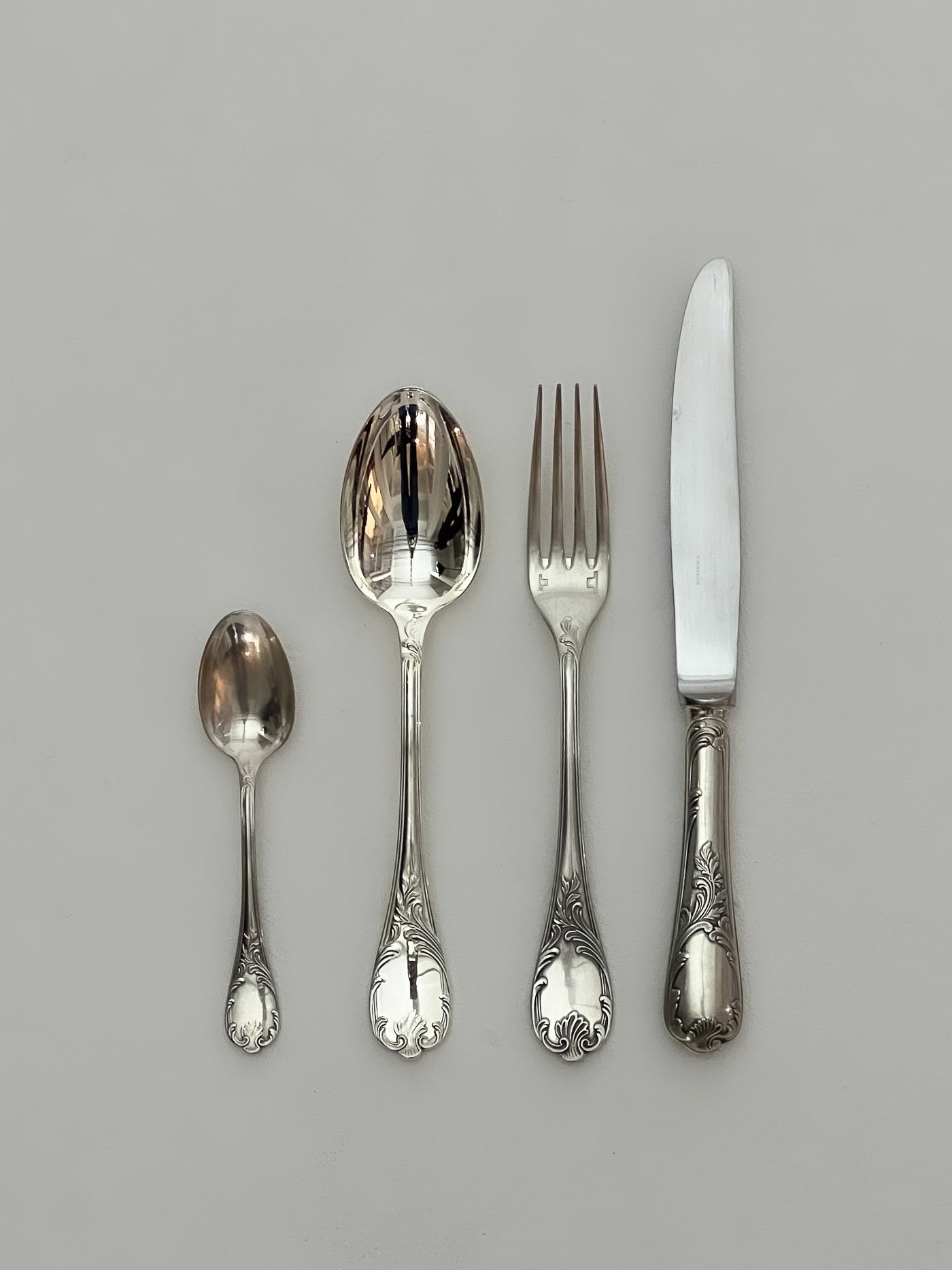 Christofle cutlery 48 pieces – Galerie Paradis