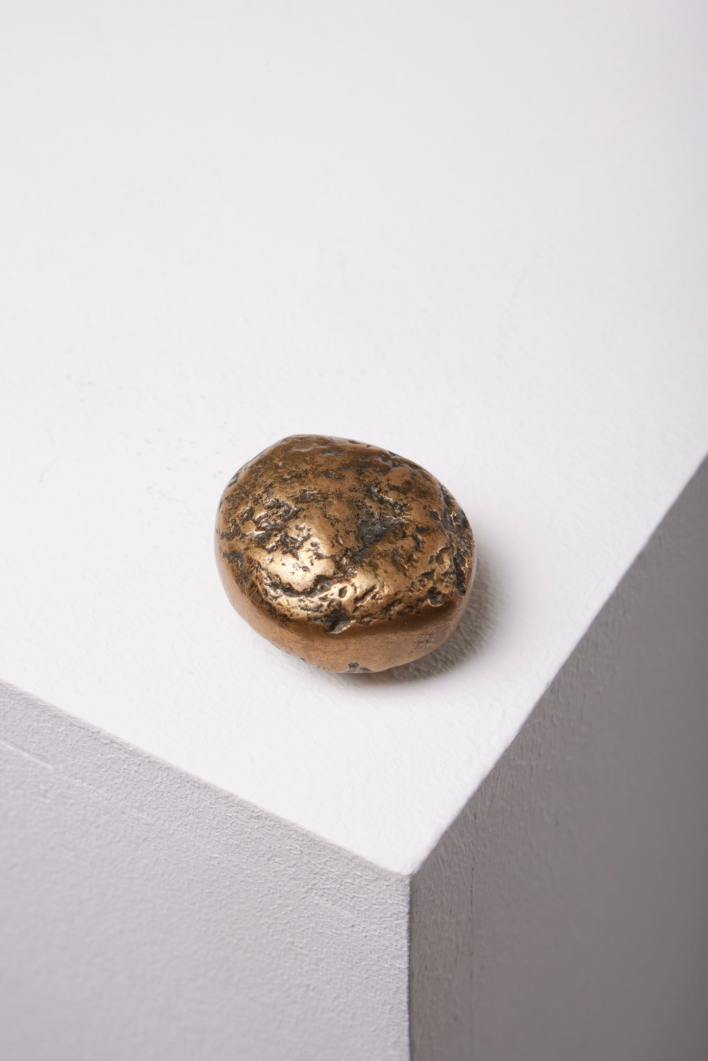 MARJATTA WECKSTRÔM BRONZE PEBBLE