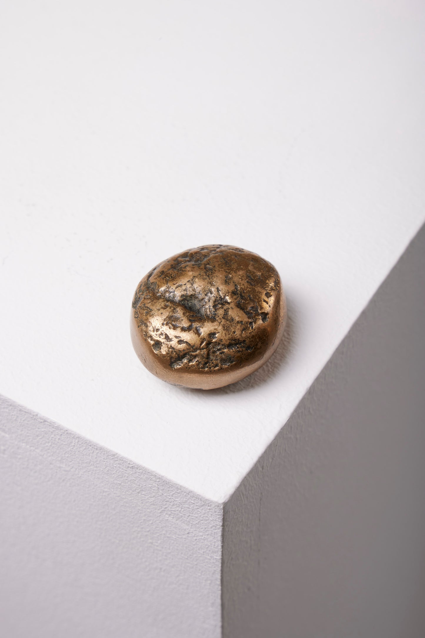 MARJATTA WECKSTRÔM BRONZE PEBBLE