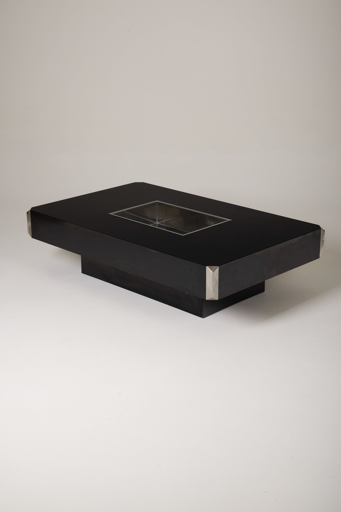 BLACK COFFEE TABLE “BAR TRV” WILLY RIZZO