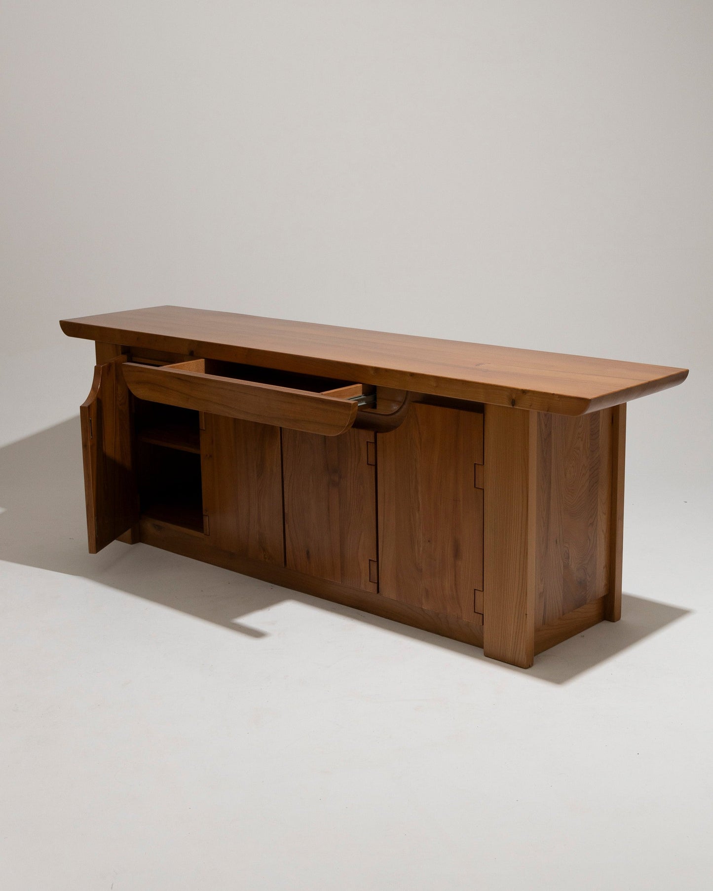 SOLID ELM SIDEBOARD, LUIGI GORGONI, 1980s 