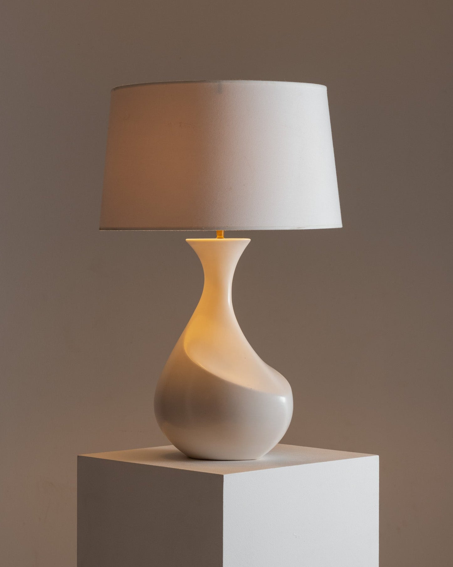 GALIBERT LAMP IN WHITE CERAMIC, 1960s