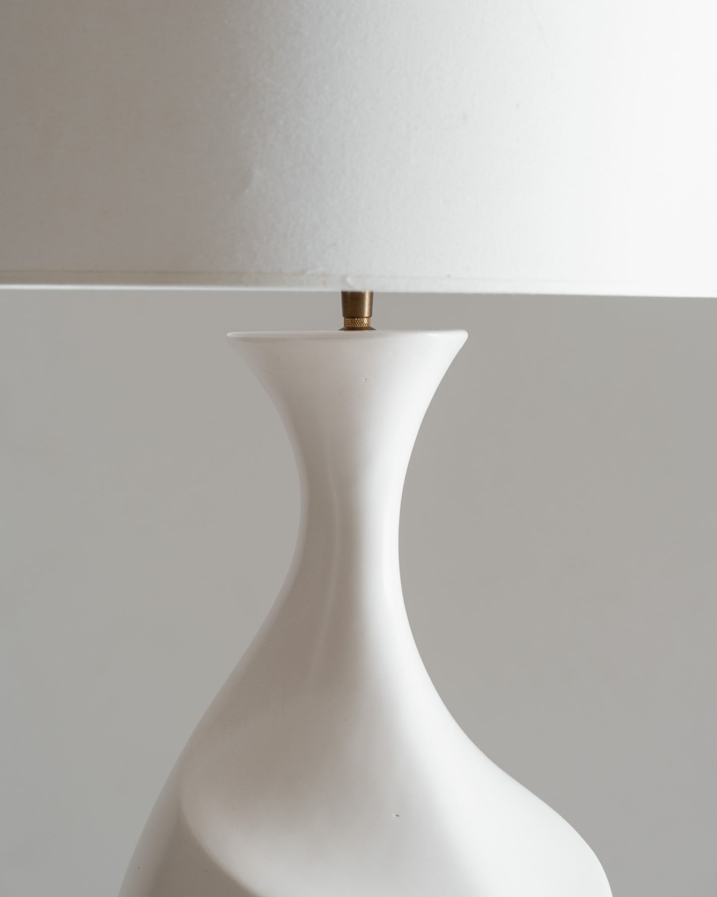 GALIBERT LAMP IN WHITE CERAMIC, 1960s