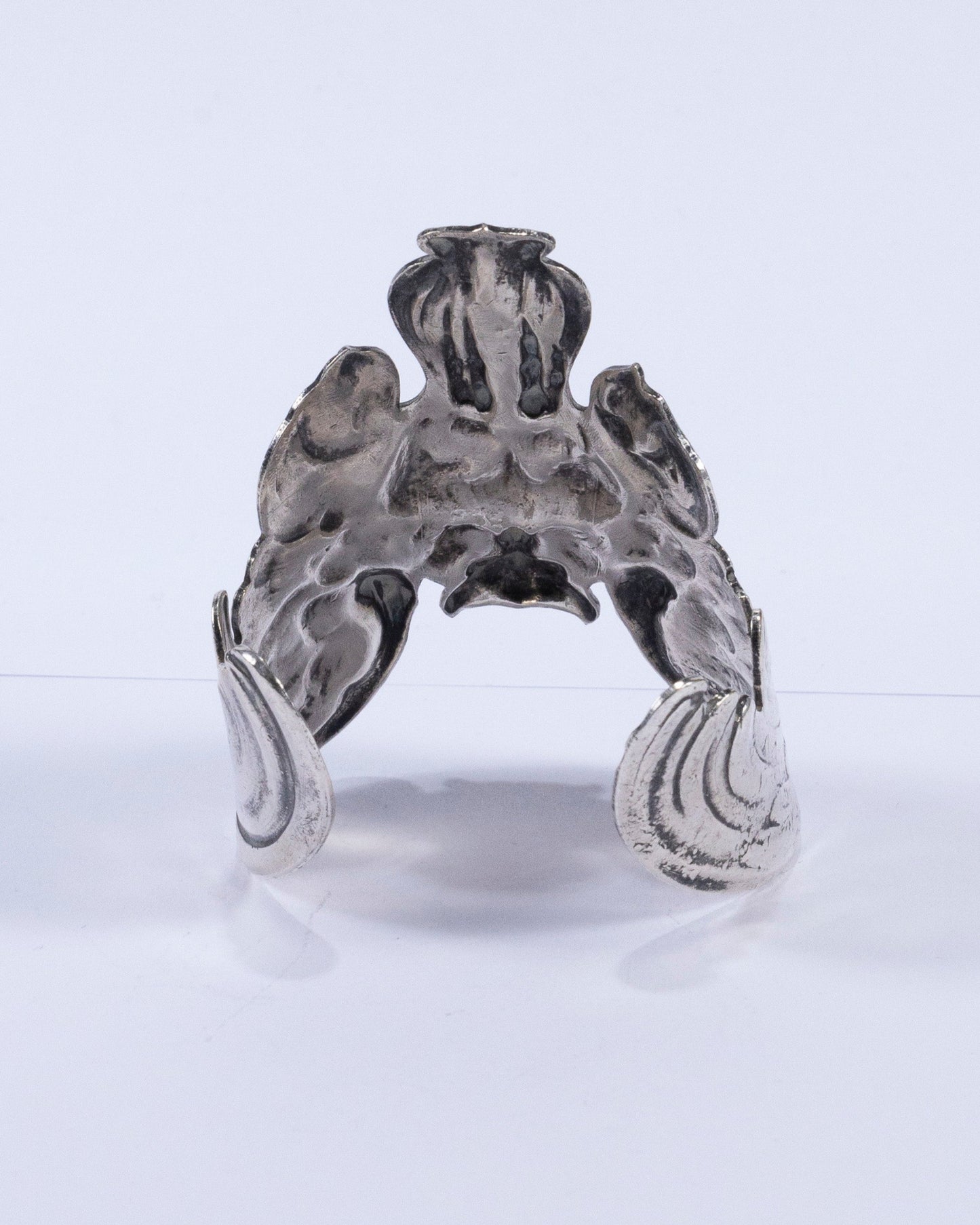 MANCHETTE "HIBOU" EN MÉTAL ARGENTÉ, 1900s