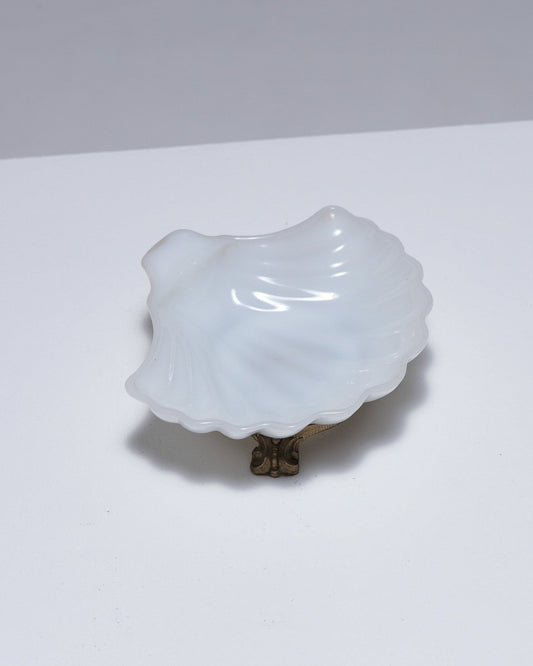 VIDE-POCHE COQUILLAGE EN OPALINE