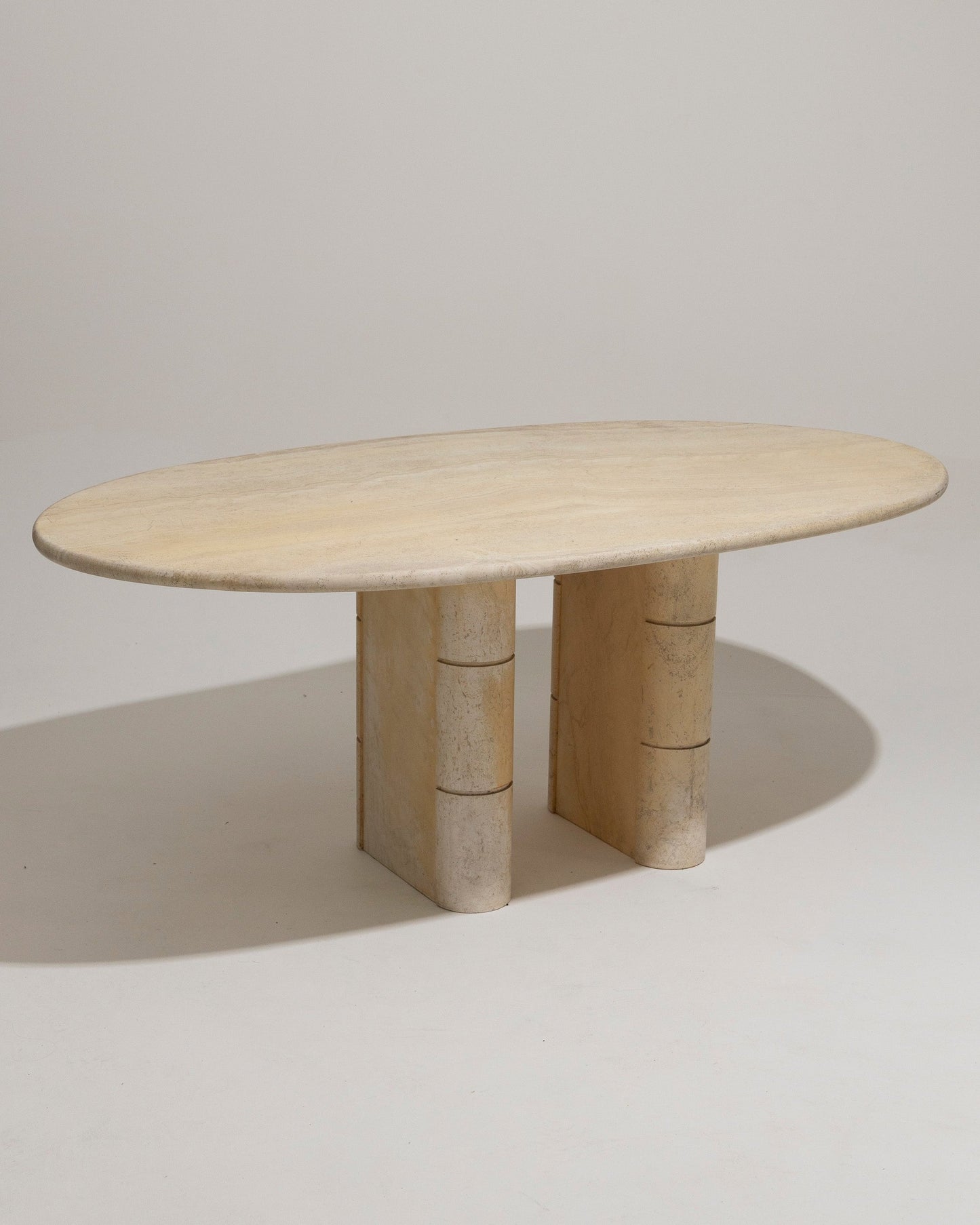 OVAL TRAVERTINE DINING TABLE, ROCHE-BOBOIS, 1970s 