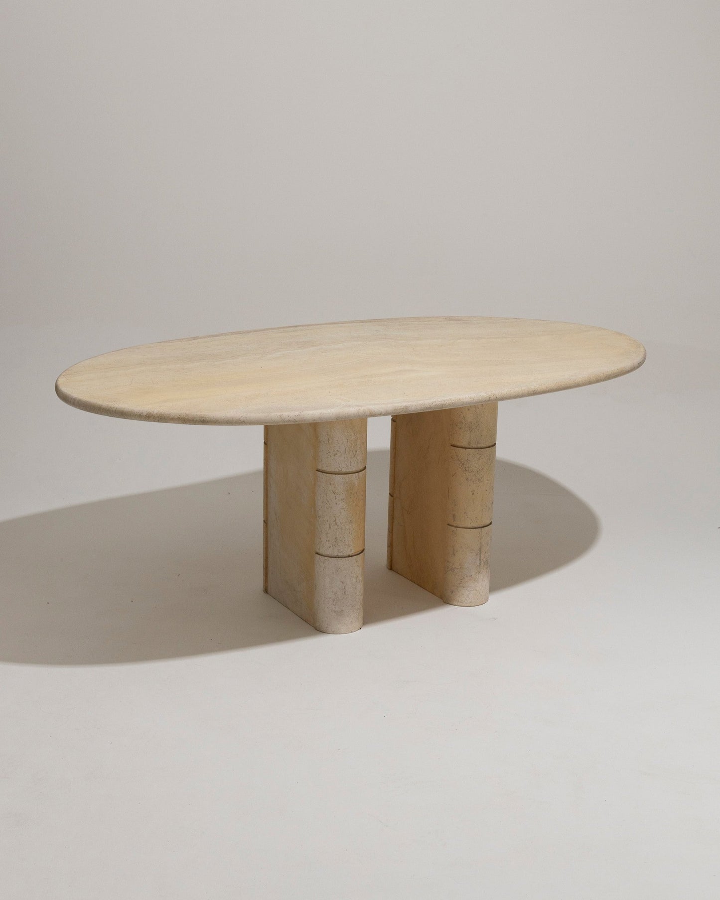 OVAL TRAVERTINE DINING TABLE, ROCHE-BOBOIS, 1970s 