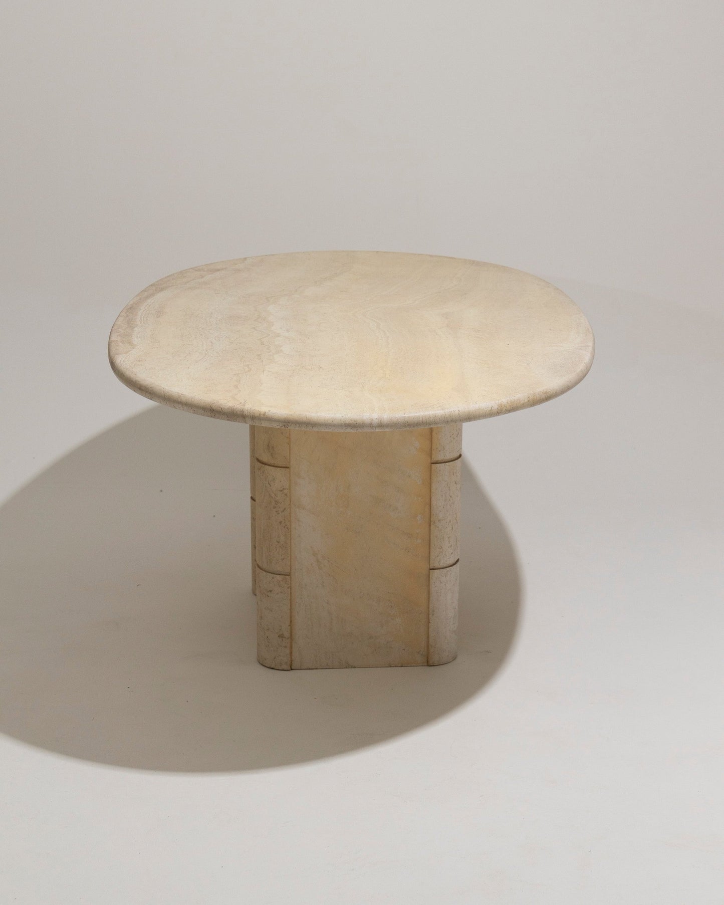 OVAL TRAVERTINE DINING TABLE, ROCHE-BOBOIS, 1970s 