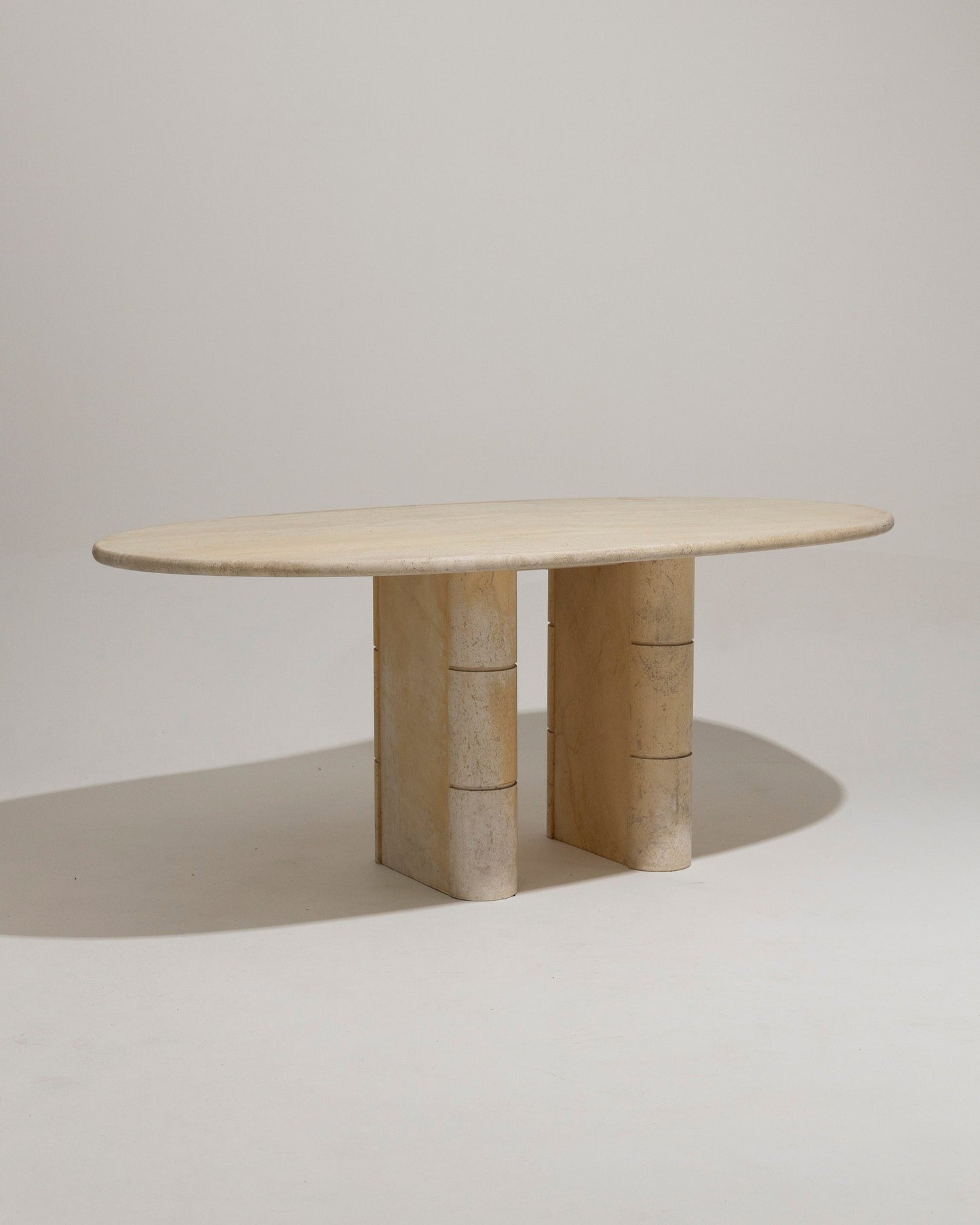 OVAL TRAVERTINE DINING TABLE, ROCHE-BOBOIS, 1970s 