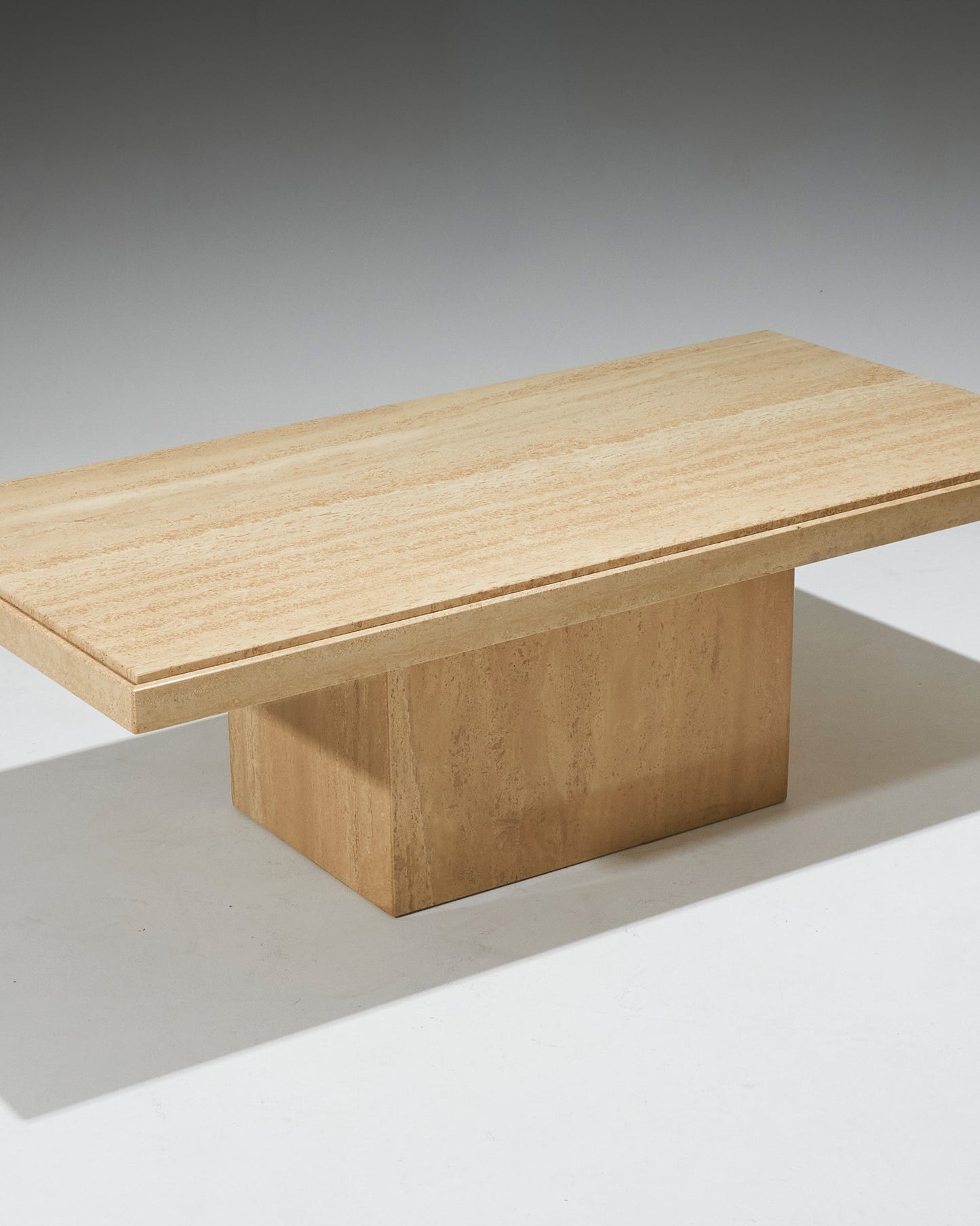 TABLE BASSE RECTANGULAIRE EN TRAVERTIN, 1980s